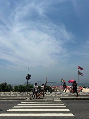 Meet your Posher, Beatriz